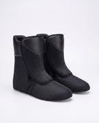 Removable padded inner liners included with every pair of bounce jump shoes