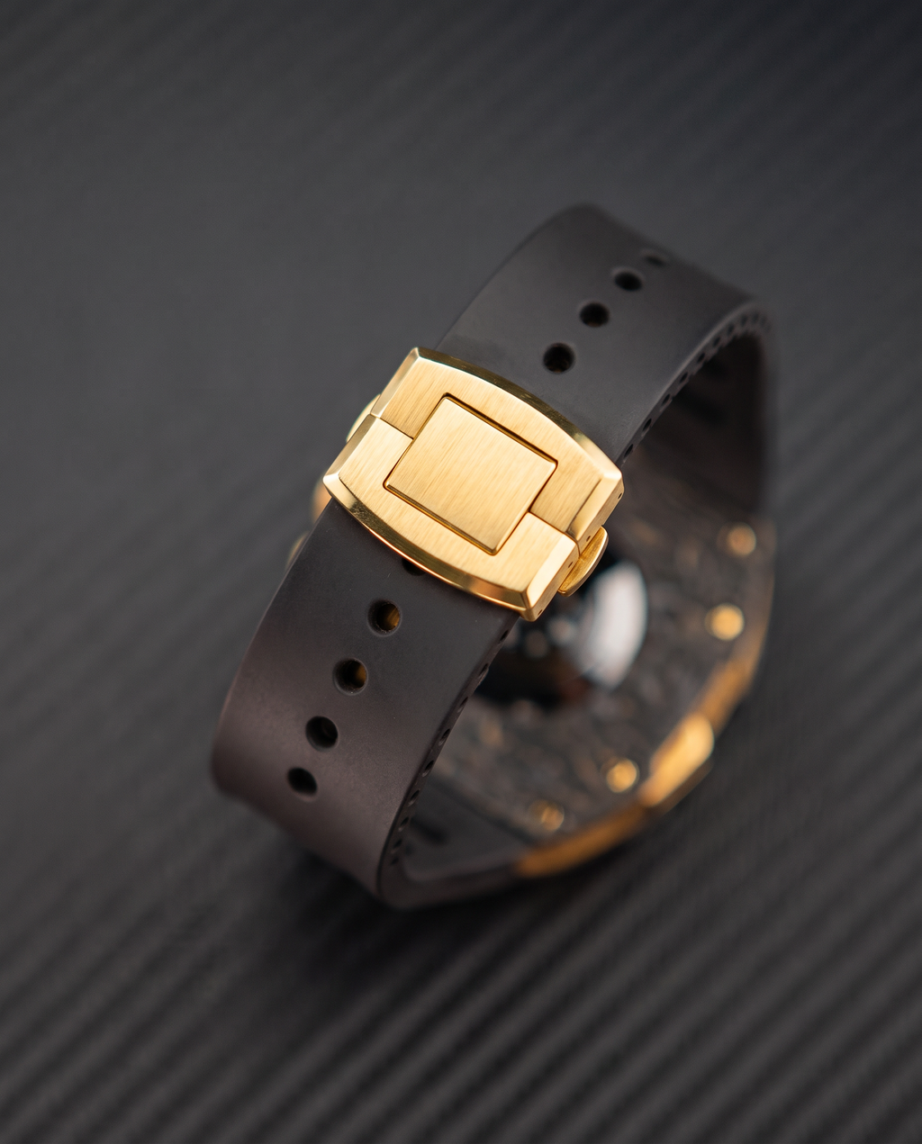 Carbon Fibre and Titanium Case Kit for Apple Watch Ultra 49mm, Gold Plated Finish